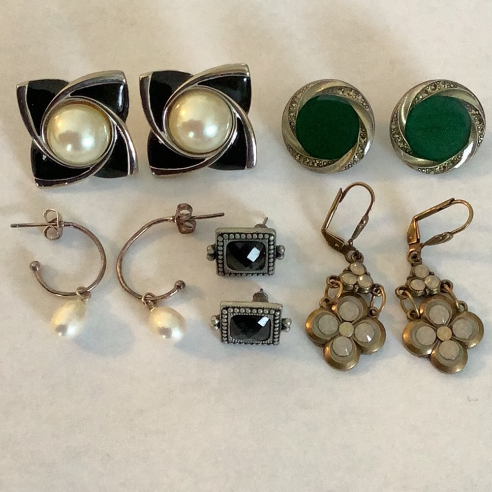 5 PAIR OF EARRINGS You get them all!